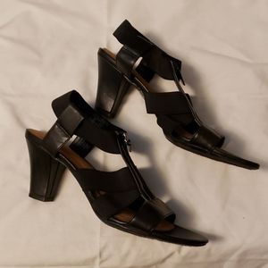 NWOT Airstep Strappy Zippered Sandals - size 8.5